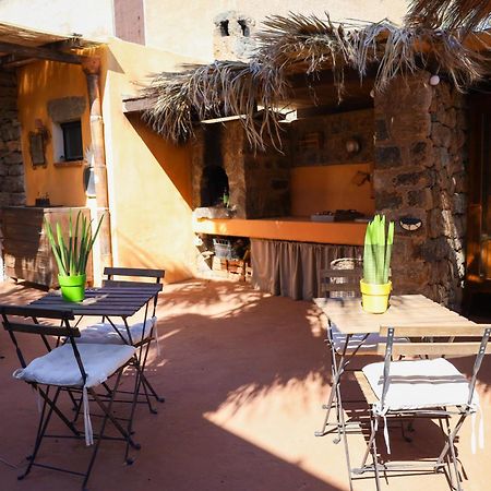 Cactus B&B Le Casette Di Marilena Pantelleria Exterior foto